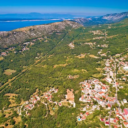 Apartman In 42921